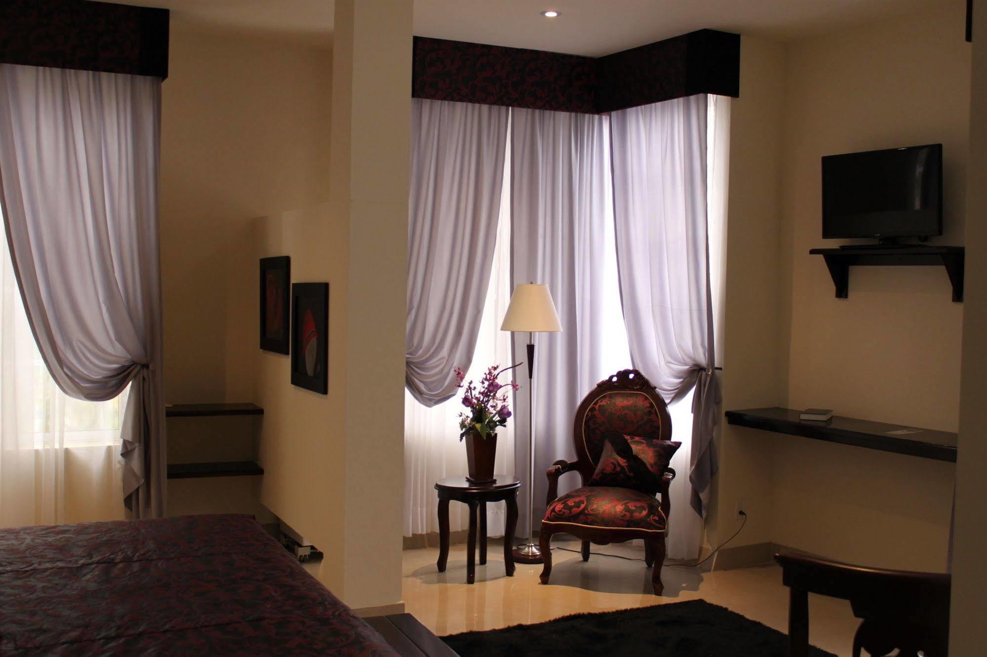 Victoria'S Park Hotel อาร์เมเนีย ภายนอก รูปภาพ