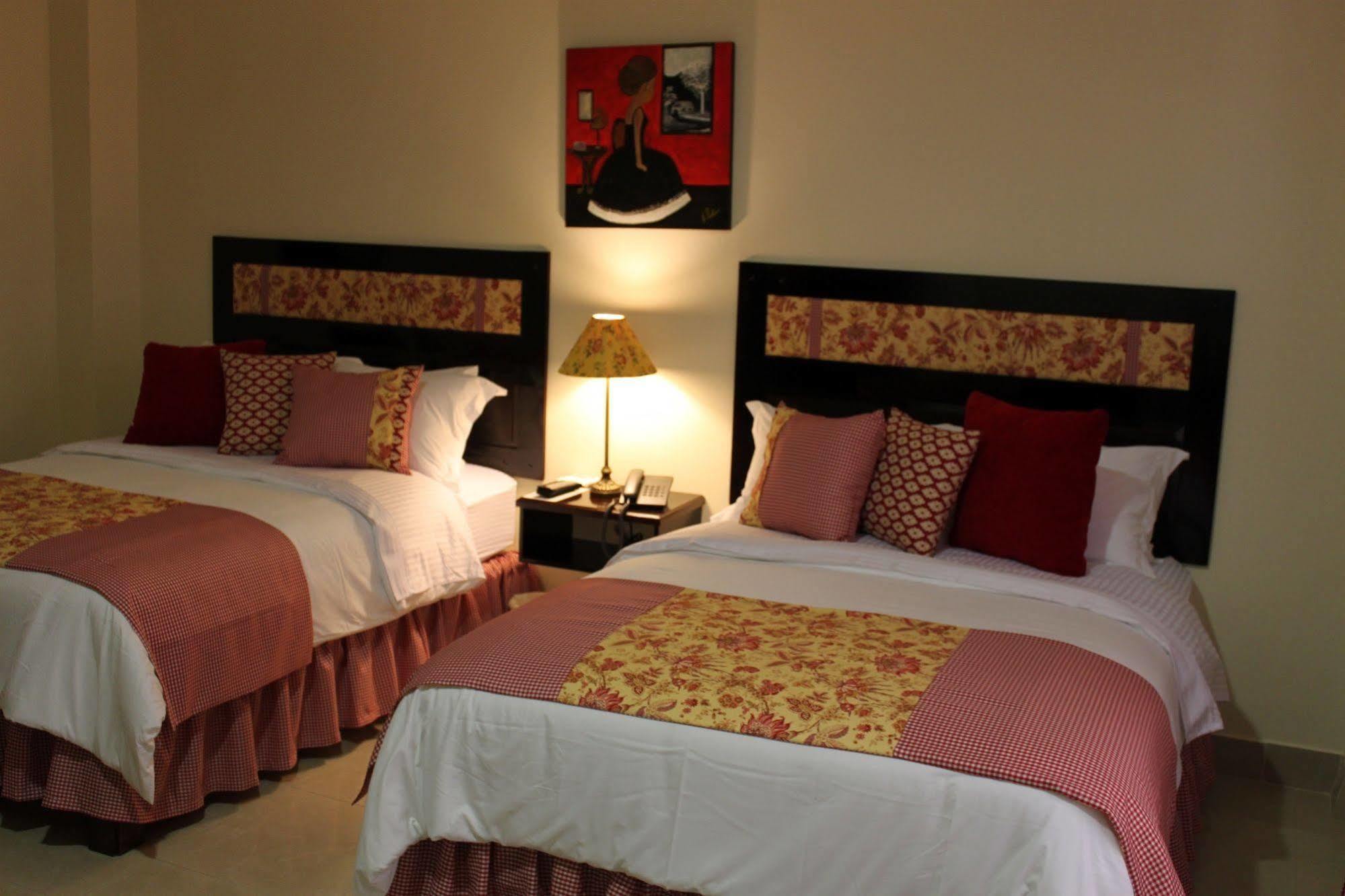 Victoria'S Park Hotel อาร์เมเนีย ภายนอก รูปภาพ
